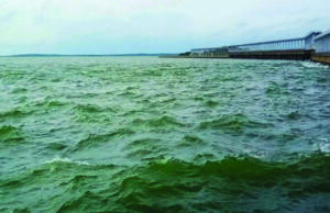 ಕೆ.ಆರ್.ಎಸ್ ಜಲಾಶಯದಿಂದ 1 ಲಕ್ಷ ಕ್ಯೂಸೆಕ್ಸ್ ನೀರು ಕಾವೇರಿ ನದಿಗೆ: ಸುರಕ್ಷಿತ ಸ್ಥಳಗಳಿಗೆ ತೆರಳಲು ಸೂಚನೆ