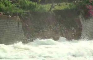 ಕೆ.ಆರ್.ಎಸ್ ಡ್ಯಾಂ ಮುಂಭಾಗದ ನಗುವನ ತೋಟದ ತಡೆಗೋಡೆ ಕುಸಿತ; ಅಧಿಕಾರಿಗಳ ನಿರ್ಲಕ್ಷ್ಯಕ್ಕೆ ಜನರ ಆಕ್ರೋಶ