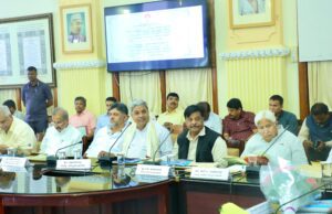 ಅದ್ಧೂರಿ ದಸರಾ ಆಚರಣೆಗೆ ಸರ್ಕಾರ ನಿರ್ಧಾರ: ಮುಖ್ಯಮಂತ್ರಿ ಸಿದ್ದರಾಮಯ್ಯ ಘೋಷಣೆ