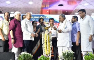 ಸರ್ಕಾರಿ ನೌಕರರ ಹಿತಾಸಕ್ತಿ ಕಾಯಲು ನಾನು ಸದಾ ಸಿದ್ದ: ಸಿಎಂ ಸಿದ್ದರಾಮಯ್ಯ