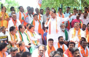 14 ಅಲ್ಲ, ಸಾವಿರಾರು ಸೈಟುಗಳನ್ನು ಲೂಟಿ ಹೊಡೆದಿದ್ದಾರೆ, ಇದರ ಹಿಂದೆ ದೊಡ್ಡ ತಿಮಿಂಗಿಲಗಳಿವೆ: ಪ್ರತಿಪಕ್ಷ ನಾಯಕ ಆರ್.ಅಶೋಕ