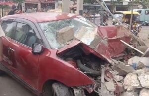 ವಿಜಯಪುರ: ಕಾರು ಗುದ್ದಿ ಕುಸಿದು ಬಿದ್ದ ಮನೆ; ಇಬ್ಬರಿಗೆ ಗಾಯ