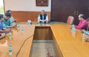 ಕರ್ನಾಟಕ-ಅಮೆರಿಕ ವಾಣಿಜ್ಯೋದ್ಯಮ ಸಂಬಂಧ ವೃದ್ಧಿ ನಿಟ್ಟಿನಲ್ಲಿ ಯು.ಎಸ್ ರಾಯಭಾರಿ ಹಾಗೂ ಪ್ರಿಯಾಂಕ್ ಖರ್ಗೆ ನಡುವೆ ಚರ್ಚೆ