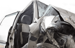 ಟ್ರಕ್ ಗೆ ಕಾರು ಡಿಕ್ಕಿ: 7 ಮಂದಿ ಸಾವು