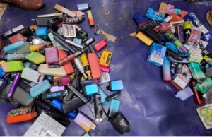 ಬೆಂಗಳೂರು ವಿಮಾನ ನಿಲ್ದಾಣದಲ್ಲಿ ಇ ಸಿಗರೇಟ್ ಸೀಜ್: ಆರೋಪಿಗಳ ಬಂಧನ