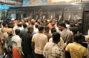 ನಾಗಮಂಗಲದಲ್ಲಿ ಗಣೇಶ ಮೆರವಣಿಗೆ ವೇಳೆ ಭುಗಿಲೆದ್ದ ಗಲಭೆ: ನಿಷೇಧಾಜ್ಞೆ, ಶಾಲೆ-ಕಾಲೇಜುಗಳಿಗೆ ರಜೆ