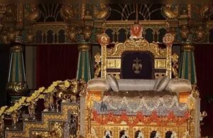 ಸ್ವರ್ಣ ಸಿಂಹಾಸನ ಜೋಡಣೆ ಪೂರ್ಣ: ನಾಳೆಯಿಂದ ಸಾರ್ವಜನಿಕರ ದರ್ಶನಕ್ಕೆ ಮುಕ್ತ