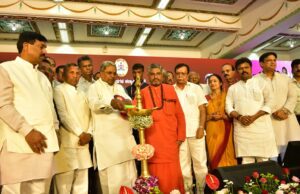 ತಳ ಸಮುದಾಯದವರು ಸಂಸ್ಕೃತ ಕಲಿತು ಕಾವ್ಯ ರಚಿಸಿದರೆ ಅಂಥವರ ಬಗ್ಗೆ ಕಥೆ ಕಟ್ಟುತ್ತಾರೆ: ಸಿ.ಎಂ ಸಿದ್ದರಾಮಯ್ಯ