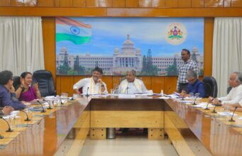 ಮಳೆ ಹಾನಿ ಸಭೆ: ಡಿಸಿ, ಸಿಇಒಗಳಿಗೆ ಕೊಟ್ಟ ಸಿಎಂ ಸಿದ್ದರಾಮಯ್ಯ ಸೂಚನೆ