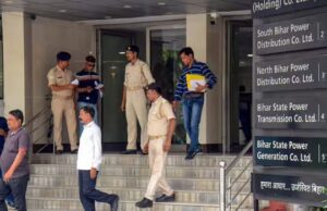 ಹಿರಿಯ ಐಎಎಸ್ ಅಧಿಕಾರಿ, ಮಾಜಿ ಆರ್ ಜೆಡಿ ಶಾಸಕನ ಬಂಧನ