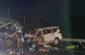 ಕಾರು- ಪಿಕಪ್ ಡಿಕ್ಕಿ: ಇಬ್ಬರು ಸಾವು