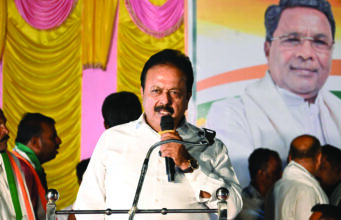 ಯೋಗೇಶ್ವರ್ ಗೆದ್ದರೆ ಕ್ಷೇತ್ರದ ಅಭಿವೃದ್ಧಿ ಖಚಿತ: ಚಲುವರಾಯಸ್ವಾಮಿ ಭರವಸೆ