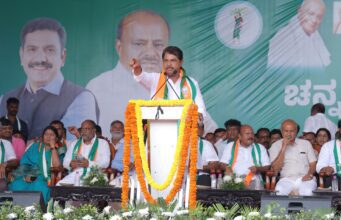 ಸಚಿವ ಜಮೀರ್ ಒಕ್ಕಲಿಗರನ್ನು, ಹಿಂದೂಗಳನ್ನು ಖರೀದಿಸುತ್ತೇನೆಂದು ಹೇಳುತ್ತಿದ್ದಾರೆಯೇ?: ಆರ್.ಅಶೋಕ