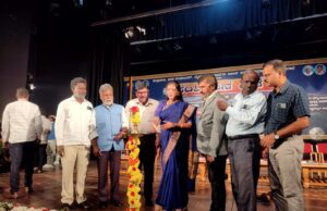 ಬಡವರ, ದೀನ ದಲಿತರ ಹಾಗೂ ದನಿ ಇಲ್ಲದವರ ದನಿಯಾಗಿರುವುದೇ ನಮ್ಮ ದೈವ ಗ್ರಂಥ ಸಂವಿಧಾನ: ಡಾ. ಪುಷ್ಪ ಅಮರ್ ನಾಥ್