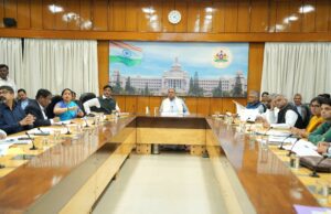 15 ವರ್ಷಗಳಲ್ಲಿ ಮೊದಲ ಆದಿವಾಸಿ ಸಮುದಾಯ ಸಭೆ ನಡೆಸಿದ ಸಿಎಂ: ಸ್ಥಳದಲ್ಲೇ ಪರಿಹಾರಕ್ಕೆ ಸೂಚನೆ