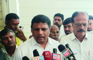 ಶಾಸಕರ ಖರೀದಿಗೆ 50 ಕೋಟಿ ಅಲ್ಲ 100 ಕೋಟಿ ಆಫರ್: ರವಿಕುಮಾರ್ ಗಣಿಗ