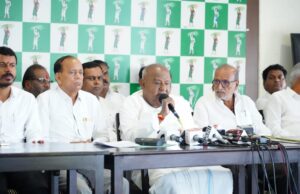 ಡಾ.ಮನಮೋಹನ್ ಸಿಂಗ್ ಅವರಿಗೆ ಶ್ರದ್ಧಾಂಜಲಿ ಸಲ್ಲಿಸಿದ ಹೆಚ್.ಡಿ.ದೇವೇಗೌಡರು