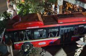 ಜನರ ಮೇಲೆ ಹರಿದ ಬಸ್: 7 ಸಾವು, 49 ಮಂದಿಗೆ ಗಂಭೀರ ಗಾಯ