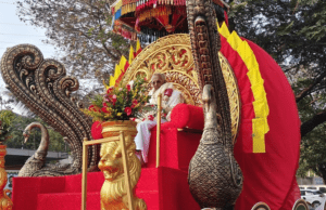 87ನೇ ನುಡಿ ಜಾತ್ರೆ: ವಿಶೇಷ ರಥದಲ್ಲಿ ಸಮ್ಮೇಳನಾಧ್ಯಕ್ಷರ ಮೆರವಣಿಗೆ