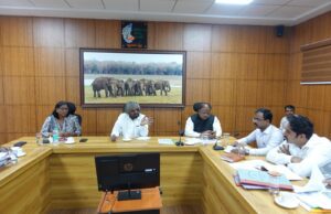 ಆನೆ ಕಂದಕ, ಸೌರ ಬೇಲಿಗಳ ಸಮರ್ಪಕ ನಿರ್ವಹಣೆಗೆ ಈಶ್ವರ ಖಂಡ್ರೆ ಸೂಚನೆ