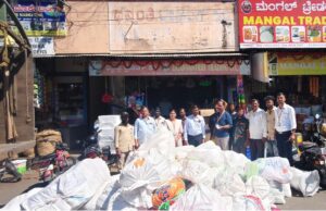 ಮಹಾನಗರ ಪಾಲಿಕೆ ಅಧಿಕಾರಿಗಳ ದಾಳಿ 618 ಕೆಜಿ ಹೆಚ್ಚು ನಿಷೇಧಿತ ಪ್ಲಾಸ್ಟಿಕ್ ವಶ