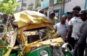 ಎರಡು ಬಸ್ ಗಳ ಮಧ್ಯೆ ಸಿಲುಕಿ ಆಟೋ ನಜ್ಜುಗುಜ್ಜು: ಇಬ್ಬರು ಸಾವು