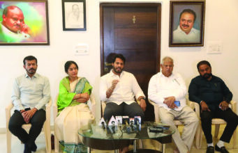 ಕಟಾ ಕಟ್ ಗ್ಯಾರಂಟಿ’ ಹಣ ವರ್ಗಾಯಿಸಿ: ರಾಜ್ಯ ಸರ್ಕಾರಕ್ಕೆ ನಿಖಿಲ್ ಕುಮಾರಸ್ವಾಮಿ ಆಗ್ರಹ