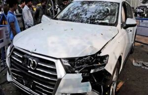 ಬಿಜೆಪಿ ರಾಜ್ಯಾಧ್ಯಕ್ಷ ಬಿ ವೈ ವಿಜಯೇಂದ್ರ ಕಾರಿಗೆ ಲಾರಿ ಡಿಕ್ಕಿ: ಕಾರು ಜಖಂ