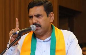 ಕಾಲ್ತುಳಿತ ದುರಂತ: ಪೊಲೀಸರನ್ನು ಹರಕೆಯ ಕುರಿ ಮಾಡಿದ ಸರಕಾರ : ಸಿಎಂ, ಡಿಸಿಎಂ, ಪರಂ ರಾಜೀನಾಮೆಗೆ ವಿಜಯೇಂದ್ರ ಆಗ್ರಹ