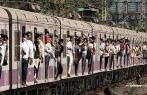 ಮುಂಬೈ: ಕಿಕ್ಕಿರಿದು ತುಂಬಿದ್ದ ರೈಲಿನಿಂದ ಬಿದ್ದು ಐವರು ಸಾವು, ಹಲವರಿಗೆ ಗಾಯ