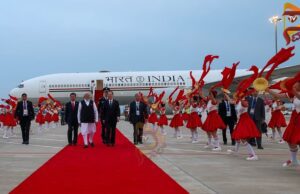 7 ವರ್ಷಗಳ ನಂತರ ಚೀನಾಗೆ ಆಗಮಿಸಿದ ಮೋದಿಗೆ ಭವ್ಯ ಸ್ವಾಗತ
