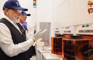 ಜಪಾನ್ನ ಸೆಂಡೈ ಸೆಮಿಕಂಡಕ್ಟರ್ ಘಟಕಕ್ಕೆ ಮೋದಿ ಭೇಟಿ..!