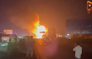 ಎಲ್ಪಿಜಿ ತುಂಬಿದ್ದ ಟ್ರಕ್ಗೆ ಟ್ಯಾಂಕರ್ ಡಿಕ್ಕಿ – ಸಿಲಿಂಡರ್ಗಳ ಸರಣಿ ಸ್ಫೋಟ