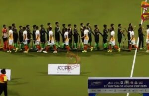 ಶೇಕ್ ಹ್ಯಾಂಡ್ ಮಾಡಿದ ಭಾರತ-ಪಾಕ್ ಆಟಗಾರರು