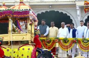 ವಿಶ್ವವಿಖ್ಯಾತ ಮೈಸೂರು ದಸರಾ ಜಂಬೂ ಸವಾರಿಗೆ ಚಾಲನೆ ನೀಡಿದ ಸಿಎಂ