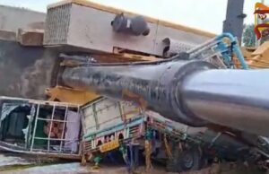 ಸೇತುವೆ ನಿರ್ಮಾಣ ಕಾಮಗಾರಿ ವೇಳೆ ಕ್ರೇನ್ ಉರುಳಿ ಇಬ್ಬರು ಸಾವು