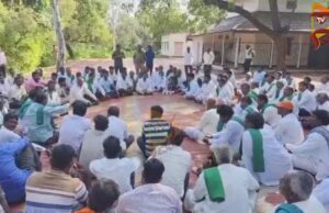 ಟನ್ ಕಬ್ಬಿಗೆ 3,500 ರೂ. ಬೇಕೇ – ಪಟ್ಟು ಹಿಡಿದು ಮುಧೋಳ ರೈತರ ಪ್ರತಿಭಟನೆ..!