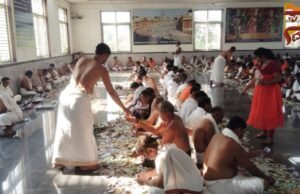 ಮಂತ್ರಾಲಯ ರಾಯರ ಮಠದ ಕಾಣಿಕೆ ಹುಂಡಿ ಹಣ ಎಣಿಕೆ