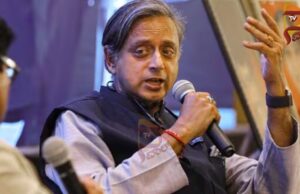 ಮೋದಿಯನ್ನು ಹೊಗಳಿ ಮತ್ತೆ ಕಾಂಗ್ರೆಸಿಗರ ಕೆಂಗಣ್ಣಿಗೆ ಗುರಿಯಾದ ಶಶಿ ತರೂರ್