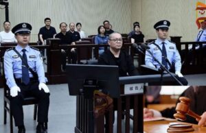 ಲಂಚ ತೆಗೆದುಕೊಂಡಿದ್ದಕ್ಕೆ, ಮಾಜಿ ಜನರಲ್ ಮ್ಯಾನೇಜರ್ನ ಗಲ್ಲಿಗೇರಿಸಿದ ಚೀನಾ