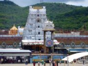 ರೇಷ್ಮೆ ಬದಲು ಪಾಲಿಸ್ಟರ್ ಶಾಲು – ತಿರುಪತಿ ದೇವಸ್ಥಾನದಲ್ಲಿ ಹಗರಣ