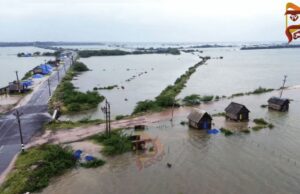 ಶ್ರೀಲಂಕಾದಲ್ಲಿ ಸಾವಿನ ಸಂಖ್ಯೆ 334ಕ್ಕೆ ಏರಿಕೆ – 400 ಭಾರತೀಯರು, ಓರ್ವ ಪಾಕ್ ಪ್ರಜೆ ರಕ್ಷಿಸಿದ ವಾಯಪಡೆ