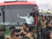 ಬುಲೆಟ್ ಪ್ರೂಫ್ ವಾಹನದಲ್ಲಿ ಢಾಕಾಗೆ ರೆಹಮಾನ್ ಎಂಟ್ರಿ – ಅದ್ದೂರಿ ಸ್ವಾಗತ