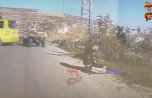 ರಸ್ತೆ ಬದಿ ನಮಾಜ್; ಪ್ಯಾಲೆಸ್ತೀನ್ ವ್ಯಕ್ತಿಗೆ ವಾಹನ ಡಿಕ್ಕಿ ಹೊಡೆಸಿದ ಇಸ್ರೇಲಿ ಸೈನಿಕ..!