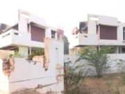 ರೆಡ್ಡಿ, ರಾಮುಲುಗೆ ಸೇರಿದ ಮಾಡೆಲ್ ಹೌಸ್ಗೆ ಬೆಂಕಿ – 8 ಮಂದಿ ವಶಕ್ಕೆ