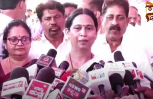 ಕೇಸರಿ ಧ್ವಜ ವಿವಾದ; ಉಡುಪಿ ಜಿಲ್ಲಾಧಿಕಾರಿ ಬೆನ್ನಿಗೆ ನಿಂತ ಸಚಿವೆ ಲಕ್ಷ್ಮೀ ಹೆಬ್ಬಾಳ್ಕರ್