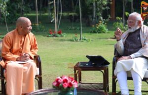 ಪ್ರಧಾನಿ ಮೋದಿ ಭೇಟಿಯಾದ ಯೋಗಿ – ರಾಜ್ಯದ ಅಭಿವೃದ್ಧಿ ಬಗ್ಗೆ ಚರ್ಚೆ