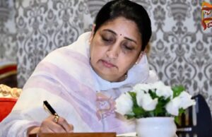 ಪತಿಯ ಅಂತ್ಯಕ್ರಿಯೆ ಪೂರ್ಣಗೊಳ್ಳುವ ಮೊದಲೇ ಸುನೇತ್ರಾ ಪವಾರ್ಗೆ ಡಿಸಿಎಂ ಪಟ್ಟ..!