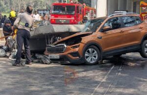 ನಿರ್ಮಾಣ ಹಂತದಲ್ಲಿದ್ದ, ಮೆಟ್ರೋ ಪಿಲ್ಲರ್ ಕುಸಿದು ದುರಂತ – ಆಟೋ, ಕಾರು ಅಪ್ಪಚ್ಚಿ