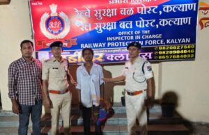 ಮುಂಬೈ-ಸೋಲಾಪುರ ವಂದೇ ಭಾರತ್ ಎಕ್ಸ್ಪ್ರೆಸ್ನಲ್ಲಿ ಹಾವು ಬಿಟ್ಟ ವ್ಯಕ್ತಿ ಬಂಧನ..!